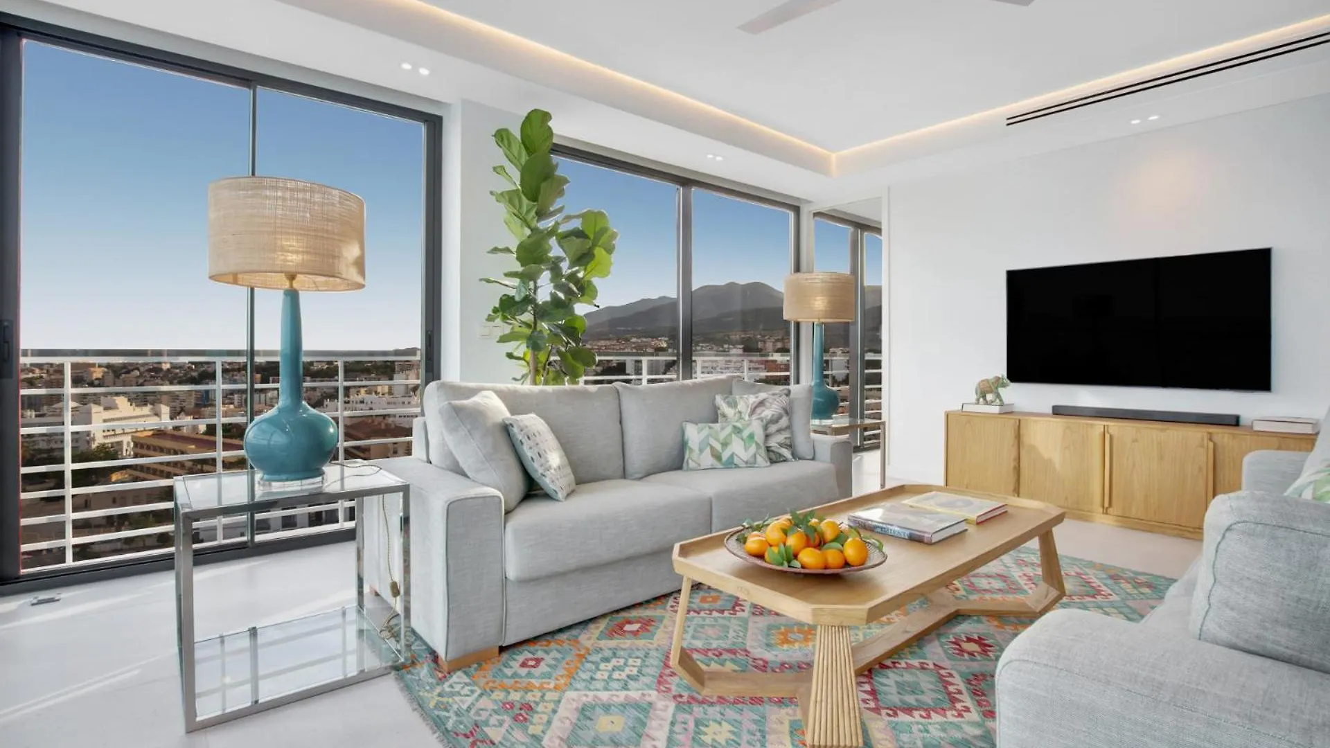 Exclusivo Apartamento Con Increibles Vistas Al Mar توريمولينوس